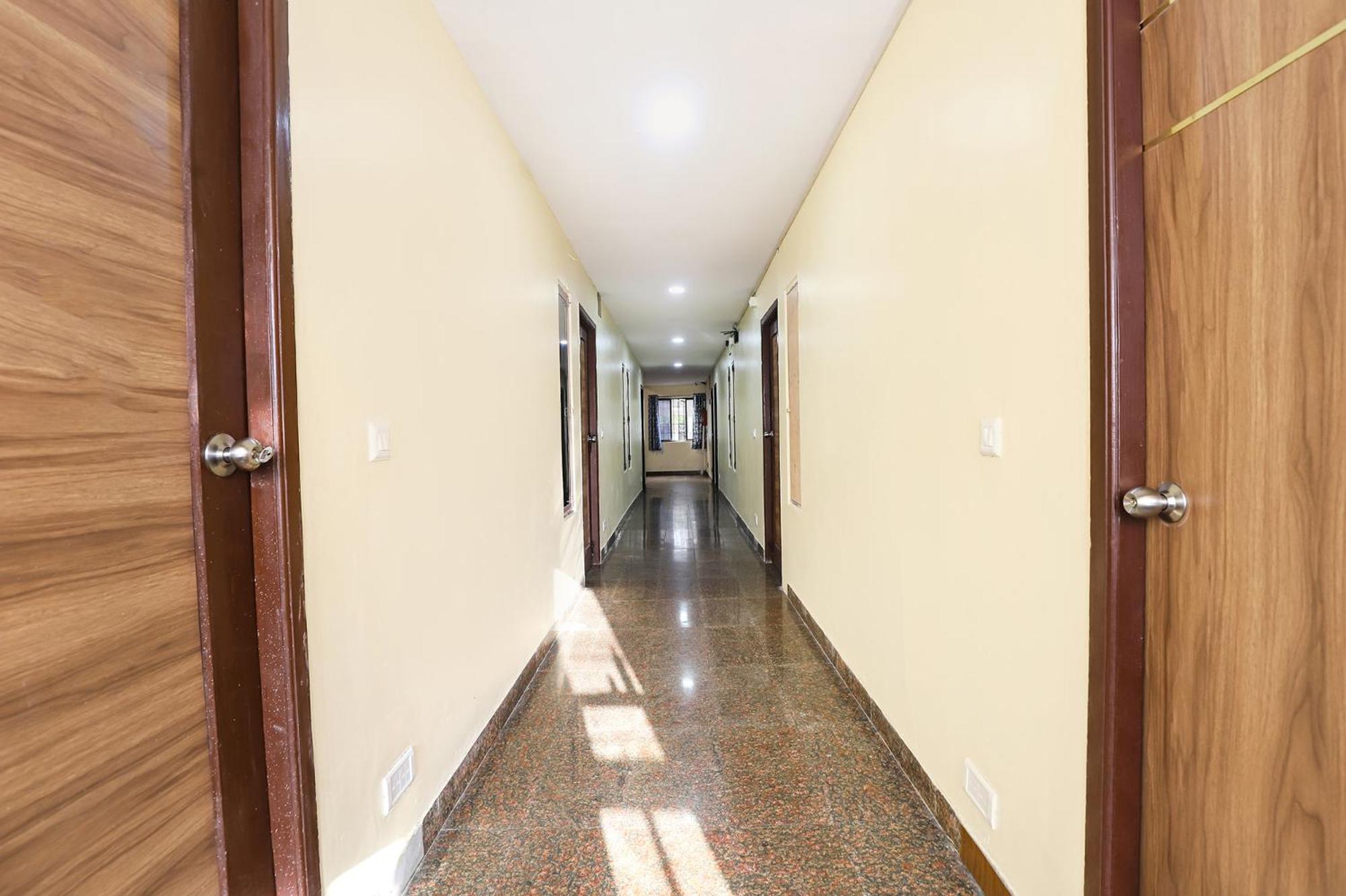 Fabhotel Gt Galaxy Park - Nr Express Avenue Mall, Royapettah Chennai Exterior photo